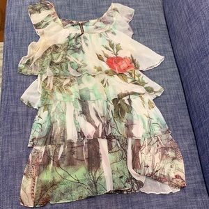 Mini ruffled dress like new